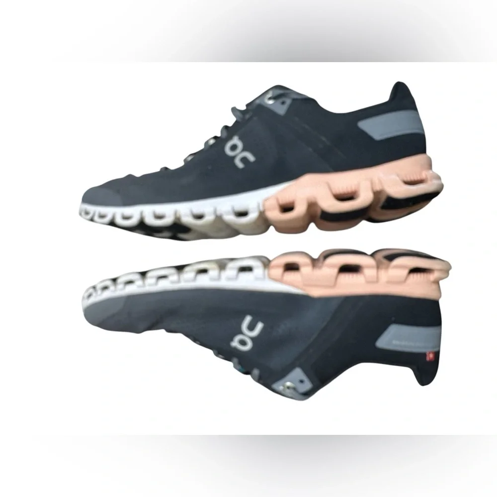 On Running sleek stylish